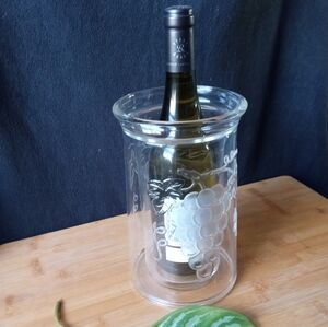 WINE COOLER CLEAR ACRYLIC PRODYNE JUBILEE Iceless Double Walled Grapevine Design